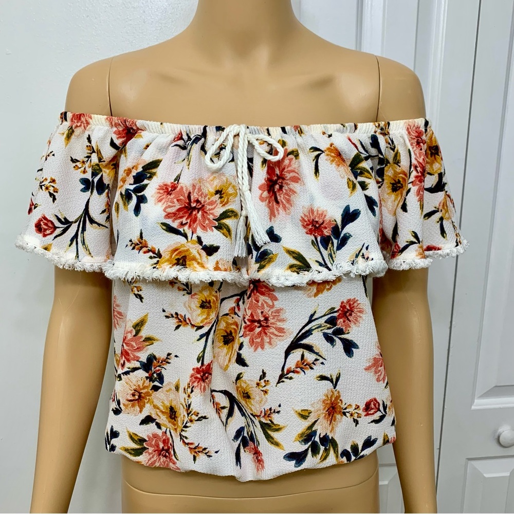 Derek Heart Cream Floral Off-Shoulder Top Blouse women’s size M